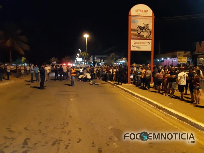 EMPRES&Aacute;RIO MORRE ATROPELADO NA AVENIDA TANCREDO NEVES EM ARIQUEMES