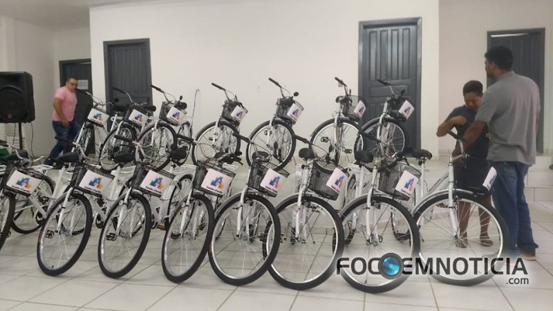 EMENDA DO VEREADOR JOEL DA YAMAHA VIABILIZA A COMPRA DE CEM BICICLETAS PARA OS ACS DE ARIQUEMES