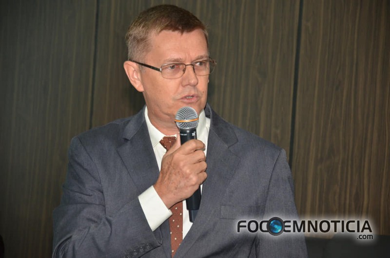 VEREADOR AMALEC PEDE E C&Acirc;MARA DE ARIQUEMES APROVA T&Iacute;TULO DE CIDAD&Atilde;O HONOR&Aacute;RIO A EDILSON NEUHAUS