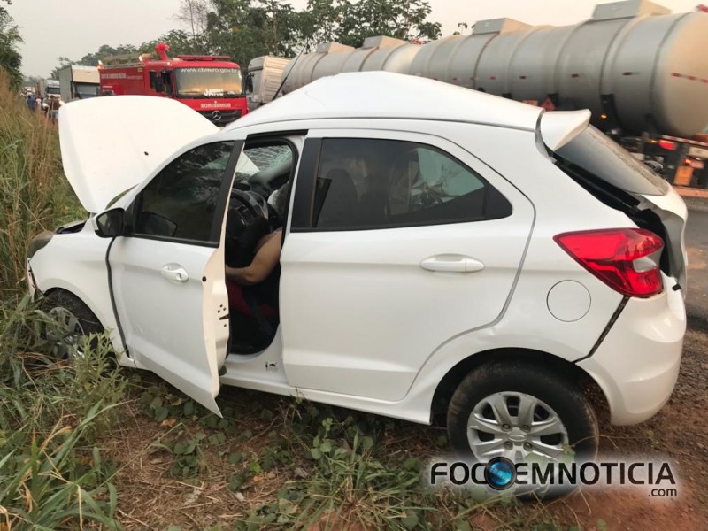 ACIDENTE NA BR - 364 MATA TR&Ecirc;S PESSOAS, VEJA AS FOTOS