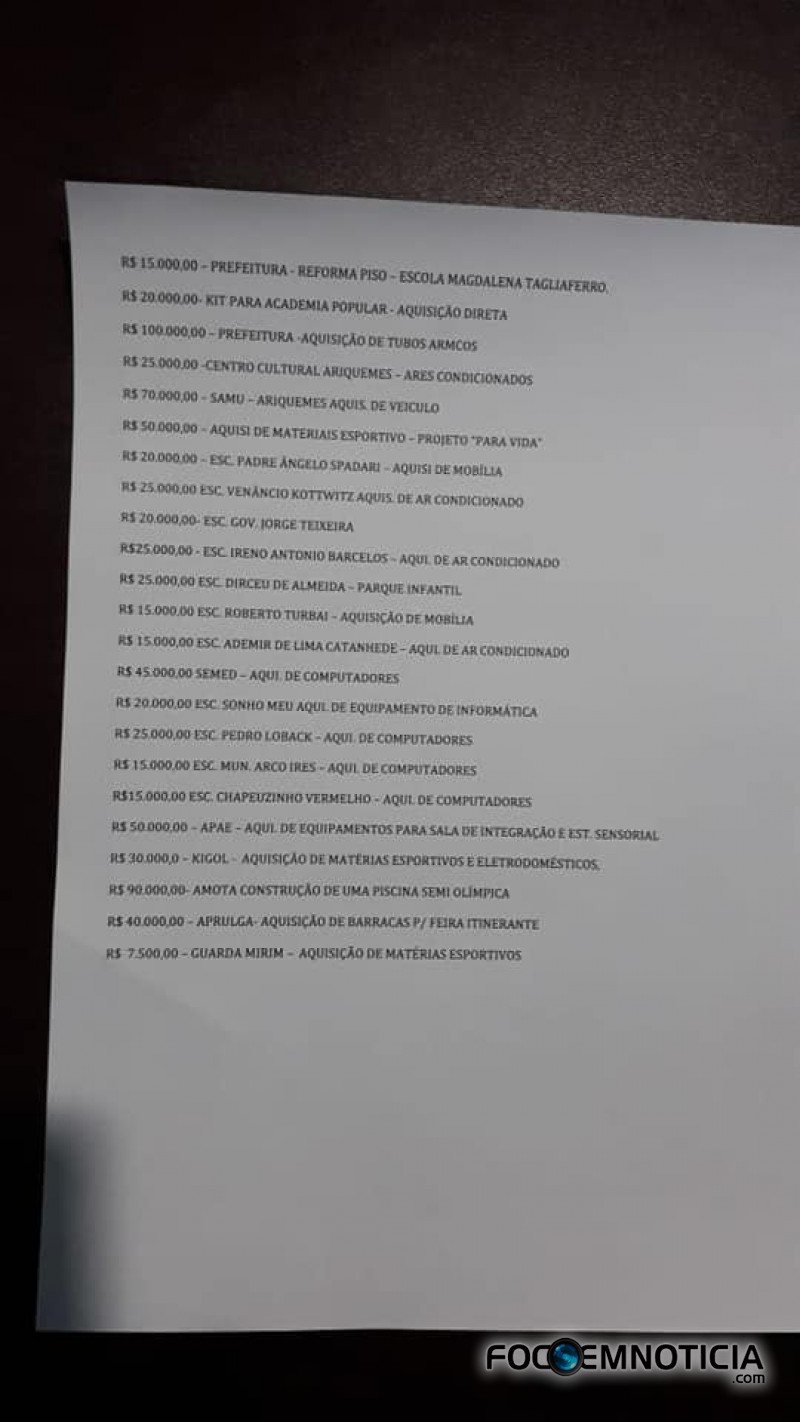 ADELINO FOLLADOR: J&Aacute; ENVIEI QUASE 3 MILH&Otilde;ES PARA ARIQUEMES E N&Atilde;O ANDO ME ESCONDENDO