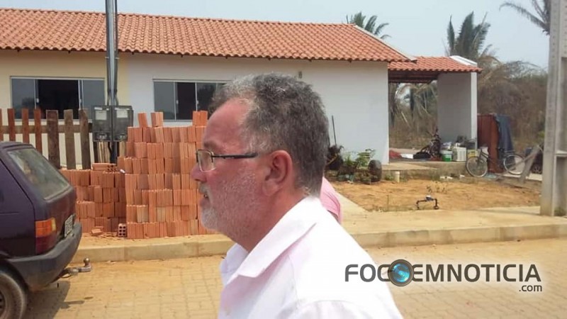 VEREADOR JOS&Eacute; AUGUSTO PEDE ILUMINA&Ccedil;&Atilde;O P&Uacute;BLICA PARA O BAIRRO MONTE CRISTO EM ARIQUEMES