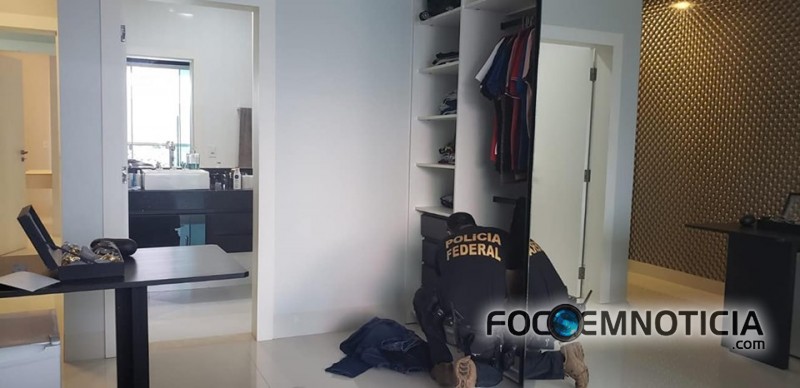 POL&Iacute;CIA FEDERAL DEFLAGRA OPERA&Ccedil;&Atilde;O "DEFOREST" EM ARIQUEMES E REGI&Atilde;O, 16 MANDATOS DE PRIS&Atilde;O