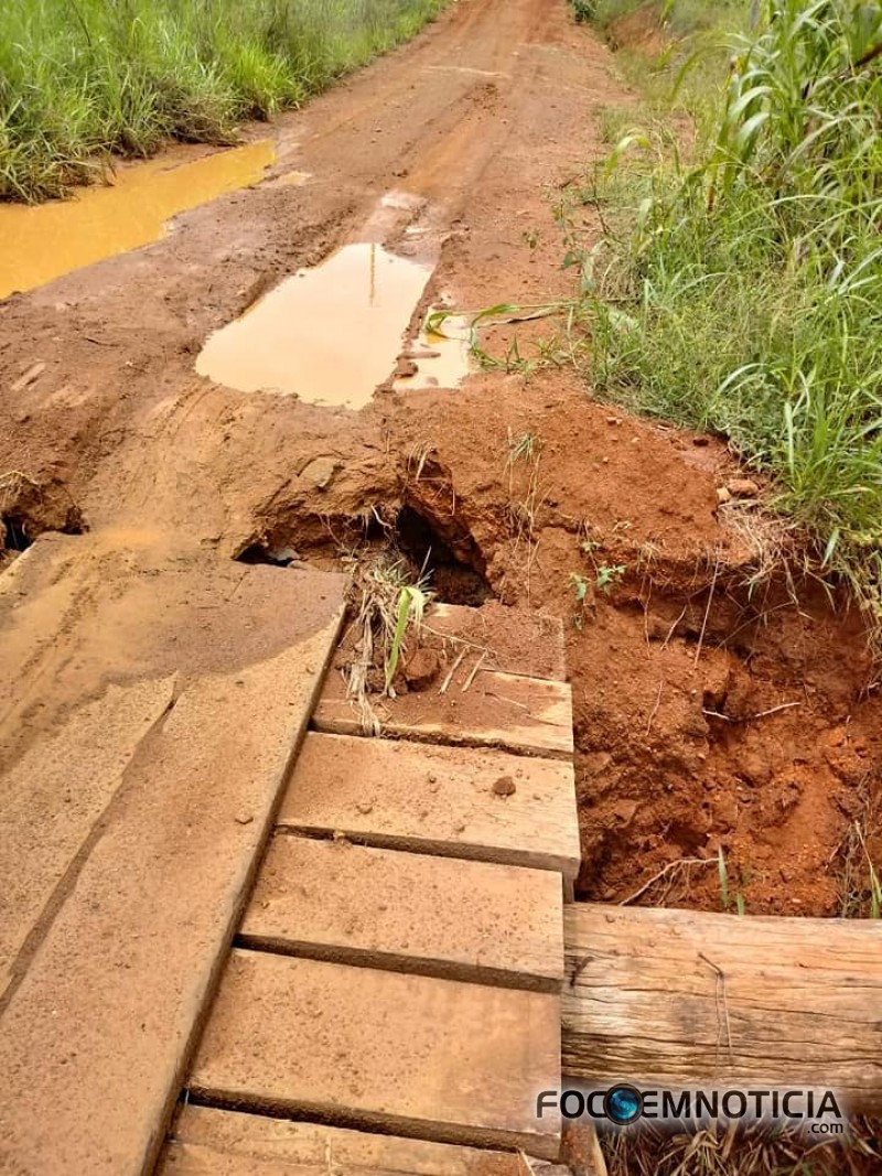 VEREADOR VANILTON CRUZ PEDE RECUPERA&Ccedil;&Atilde;O DE ESTRADAS E PONTES DA LC - 45 E LC - 35 DA BR - 364
