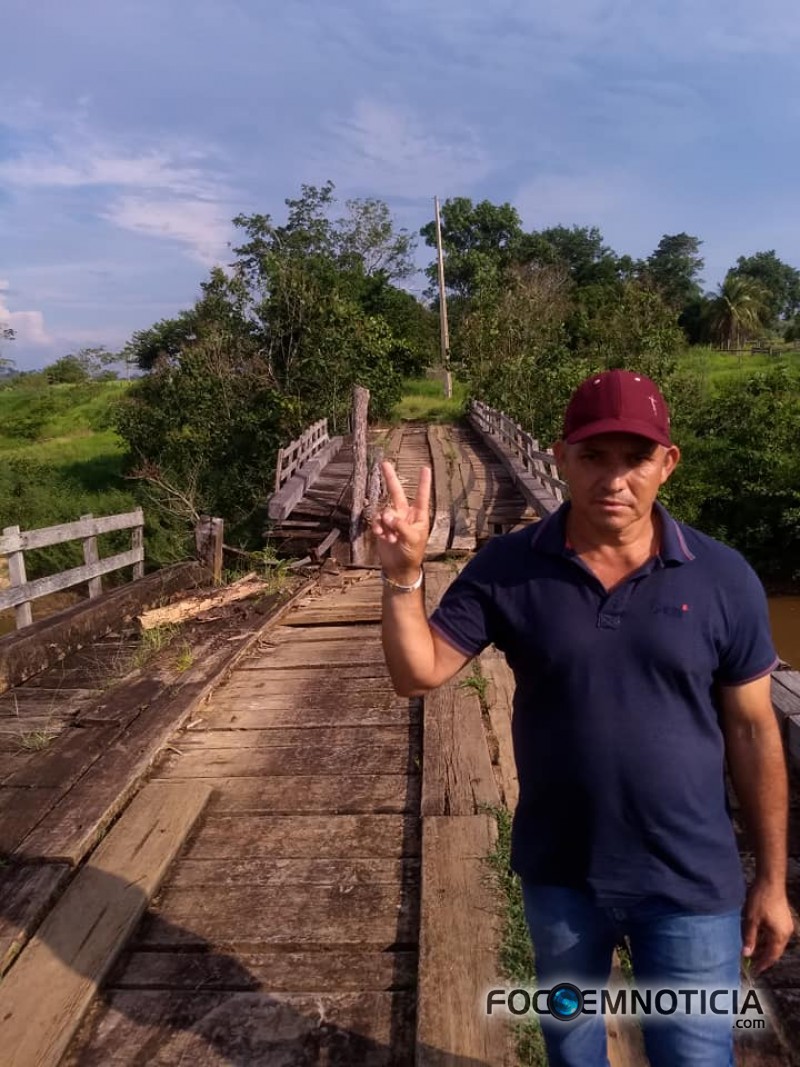 VEREADOR VANILTON COBRA ACORDO FEITO ENTRE EMPRESA E PREFEITURA PARA CONSTRU&Ccedil;&Atilde;O DE PONTE