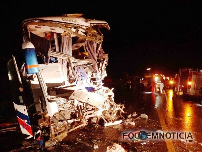 MOTORISTA DO ACIDENTE NA BR - 364 ERA DE ARIQUEMES, VEJA AS FOTOS E OS NOMES  DAS V&Iacute;TIMAS