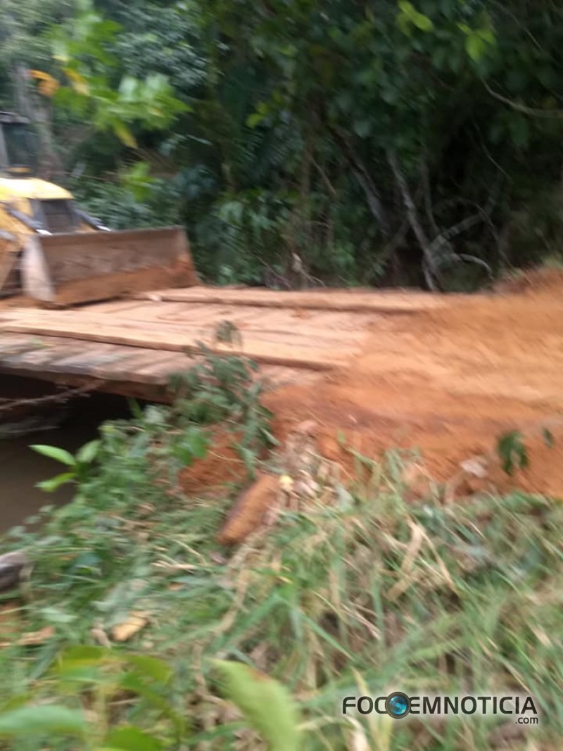VEREADOR VANILTON CRUZ PEDE E PONTE DA LC - 50 DA BR - 364 &Eacute; RECUPERADA