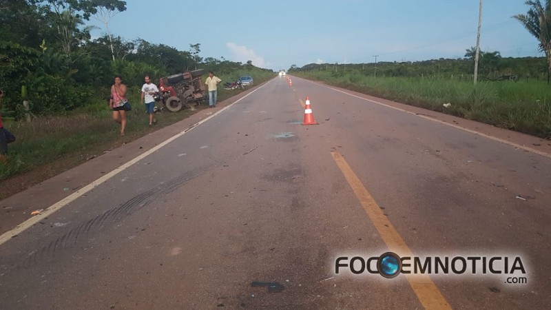 ACIDENTE NA BR - 364  ENVOLVENDO JEEP E HB20 MATA DUAS CRIAN&Ccedil;AS