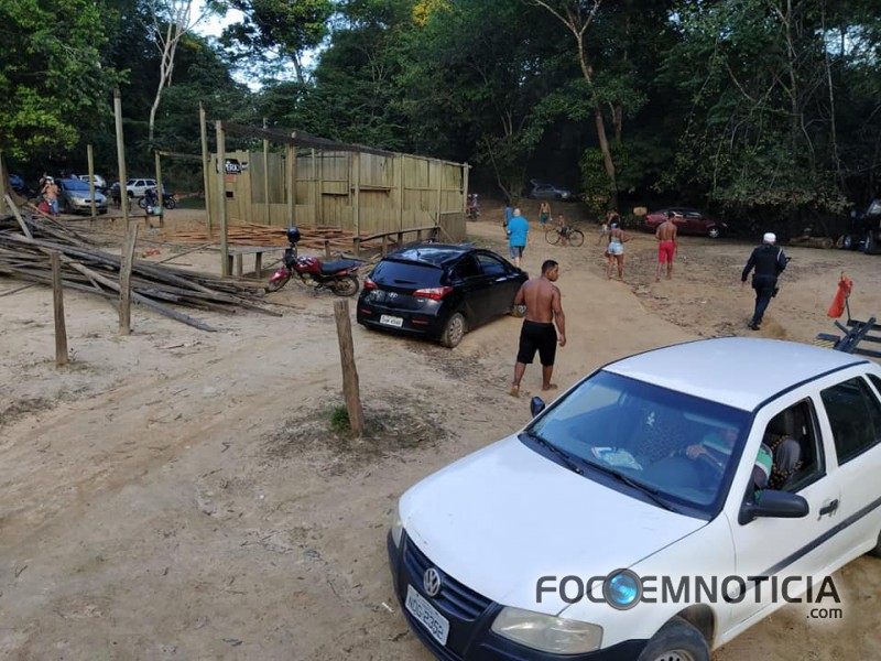 POL&Iacute;CIA MILITAR DE ARIQUEMES REALIZA OPERA&Ccedil;&Atilde;O NA PRAINHA DO MUTIR&Atilde;O PARA IMPEDIR AGLOMERA&Ccedil;&Otilde;ES