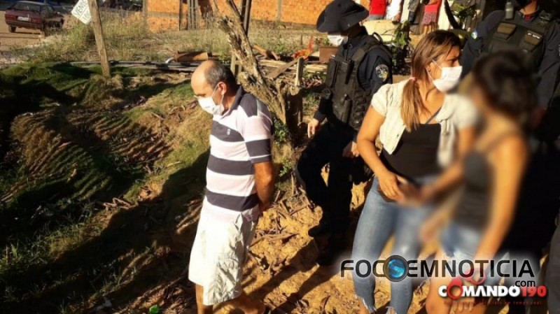 POL&Iacute;CIA MILITAR APREENDE 30 MIL REAIS EM NOTAS FALSAS E PRENDE 11 PESSOAS