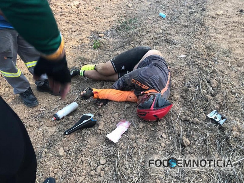 ACIDENTE  NA BR - 421 PR&Oacute;XIMO A ARIQUEMES TIRA A VIDA DE EMPRES&Aacute;RIO, IMAGENS FORTES