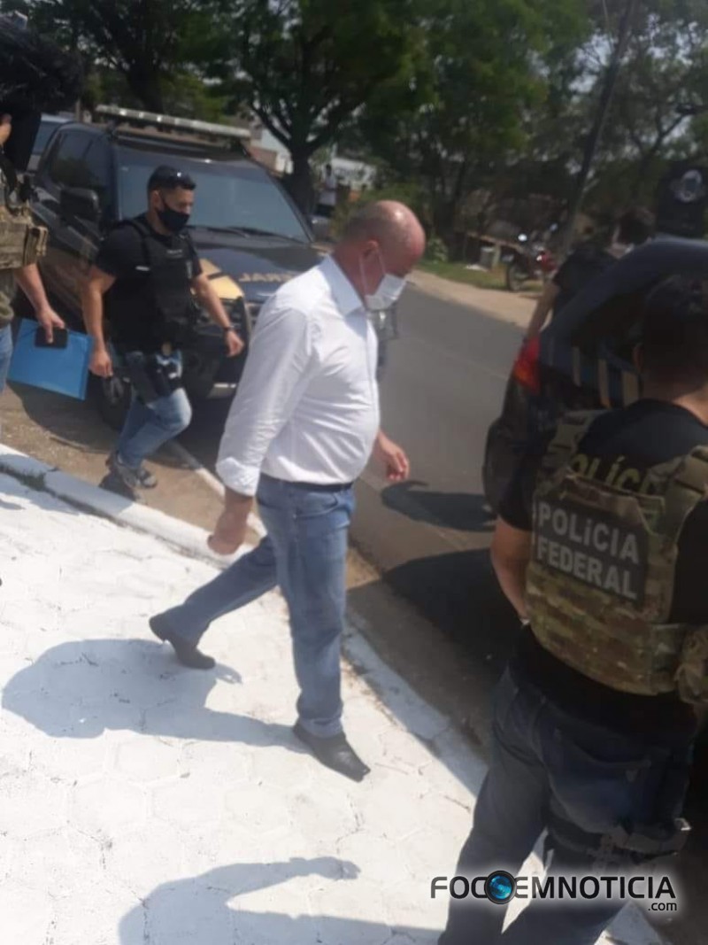 OPERA&Ccedil;&Atilde;O RECICLAGEM: POL&Iacute;CIA FEDERAL PRENDE QUATRO PREFEITOS EM ROND&Ocirc;NIA