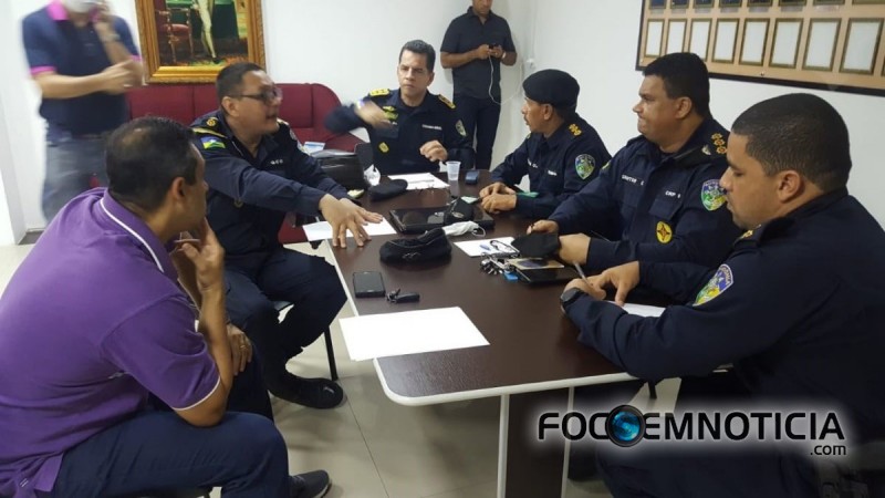 COMANDO DA POL&Iacute;CIA MILITAR CONFIRMA QUE POLICIAIS MILITARES FORAM EMBOSCADOS