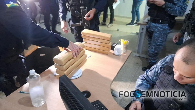 POL&Iacute;CIA MILITAR APREENDE 19 QUILOS DE MACONHA E PRENDE TR&Ecirc;S PESSOAS EM ARIQUEMES