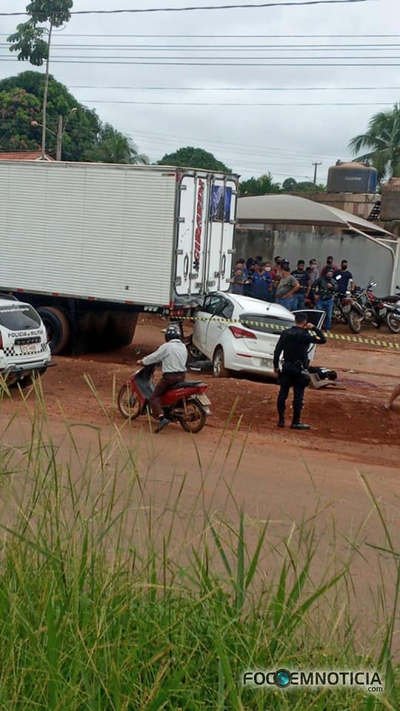 LADR&Atilde;O  &Eacute; MORTO AO TROCAR TIROS COM POLICIAL MILITAR, SARGENTO DO CORPO DE BOMBEIROS FOI BALEADO
