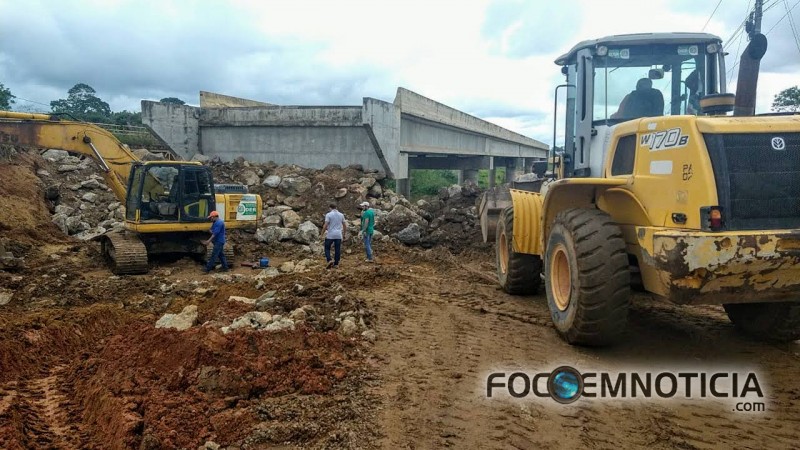 DEPUTADO ALEX REDANO ANUNCIA IN&Iacute;CIO DAS OBRAS DO ATERRO DA PONTE DA BR - 421
