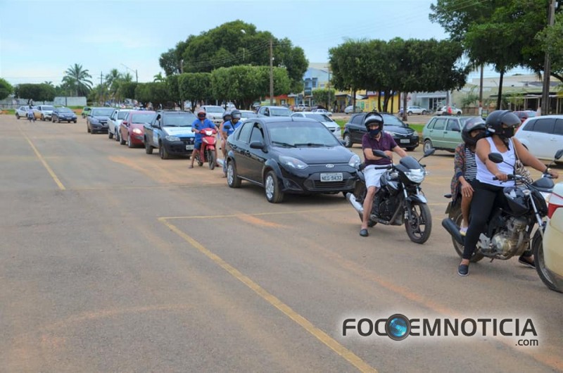 VACINA&Ccedil;&Atilde;O CONTRA O CORONAV&Iacute;RUS AVAN&Ccedil;A EM ARIQUEMES MAIS DE MIL PESSOAS S&Atilde;O VACINADAS NA &Uacute;LTIMA ETAPA