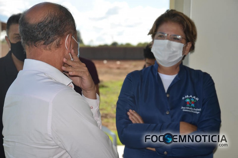DEPUTADO FEDERAL CORONEL CHRIS&Oacute;STOMO VISITA AMAAR EM ARIQUEMES E GARANTE RECURSOS