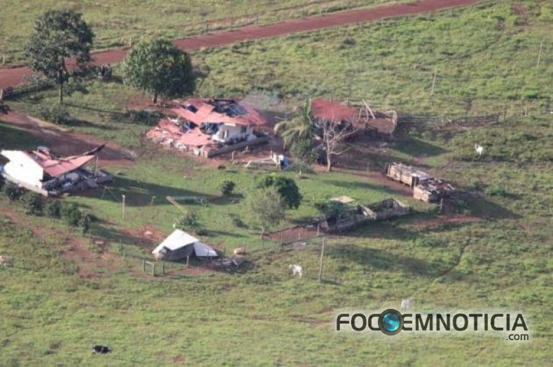 INVASORES TORTURAM, ROUBAM E DERRUBAM CASAS EM FAZENDA NO DISTRITO DE ABUN&Atilde;