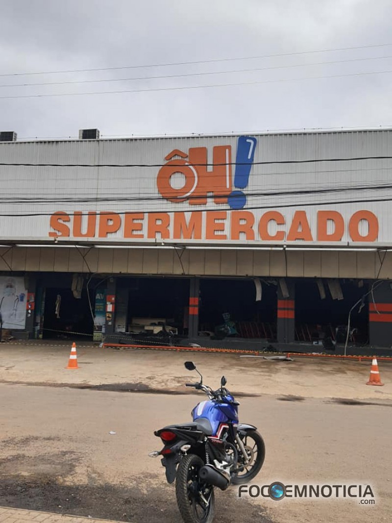 INC&Ecirc;NDIO DESTR&Oacute;I COMPLETAMENTE INSTALA&Ccedil;&Otilde;ES DO OH! SUPERMERCADO EM ARIQUEMES