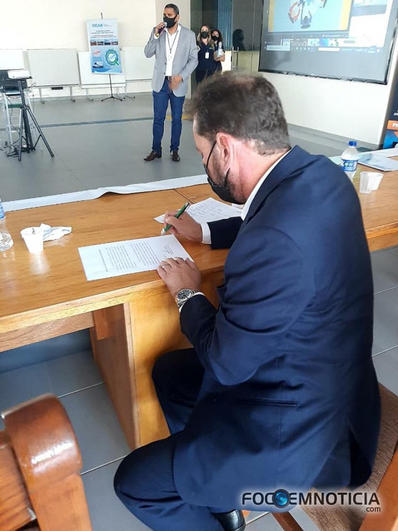 PREFEITOS APROVAM E CISAM CRIA SELO QUE AUTORIZA COMERCIALIZA&Ccedil;&Atilde;O DA PRODU&Ccedil;&Atilde;O, CAPITAL ADERIU
