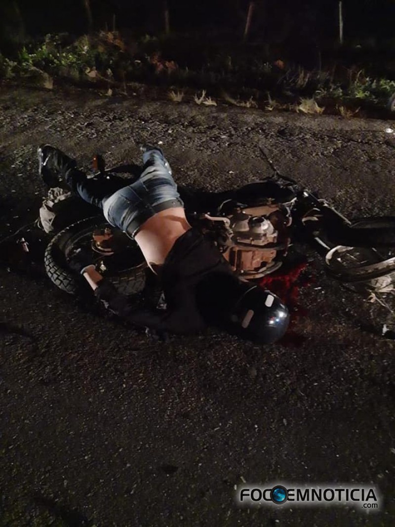 ACIDENTE ENTRE O2 MOTOS PR&Oacute;XIMO A MACHADINHO DEIXA 04 MORTOS, ATEN&Ccedil;&Atilde;O IMAGENS DE ALTO IMPACTO