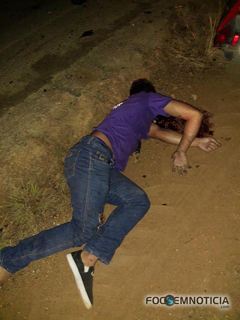 ACIDENTE ENTRE O2 MOTOS PR&Oacute;XIMO A MACHADINHO DEIXA 04 MORTOS, ATEN&Ccedil;&Atilde;O IMAGENS DE ALTO IMPACTO