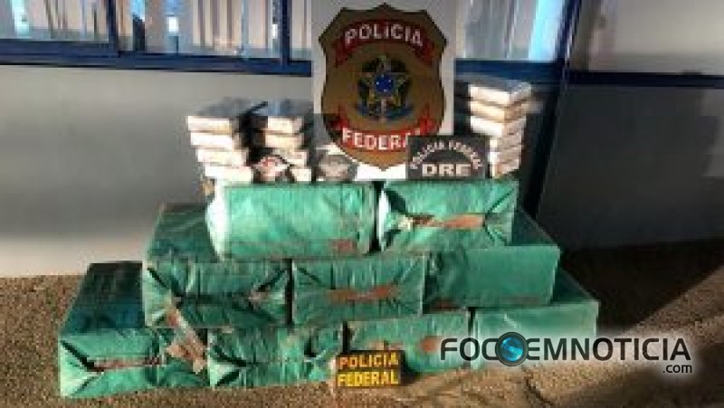 OPERA&Ccedil;&Atilde;O CONJUNTA ENTRE PF E FAB APREENDE 324 QUILOS DE COCA&Iacute;NA EM AERONAVE