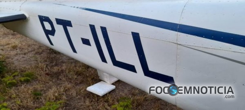 OPERA&Ccedil;&Atilde;O CONJUNTA ENTRE PF E FAB APREENDE 324 QUILOS DE COCA&Iacute;NA EM AERONAVE