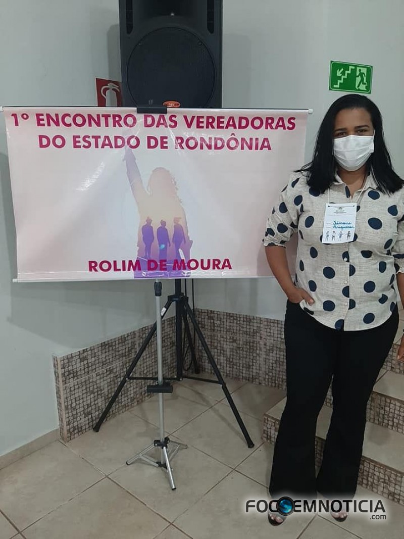 PRESIDENTE DO PSL "MULHER" VEREADORA SIMONE PARTICIPA DE ENCONTRO EM ROLIM DE MOURA