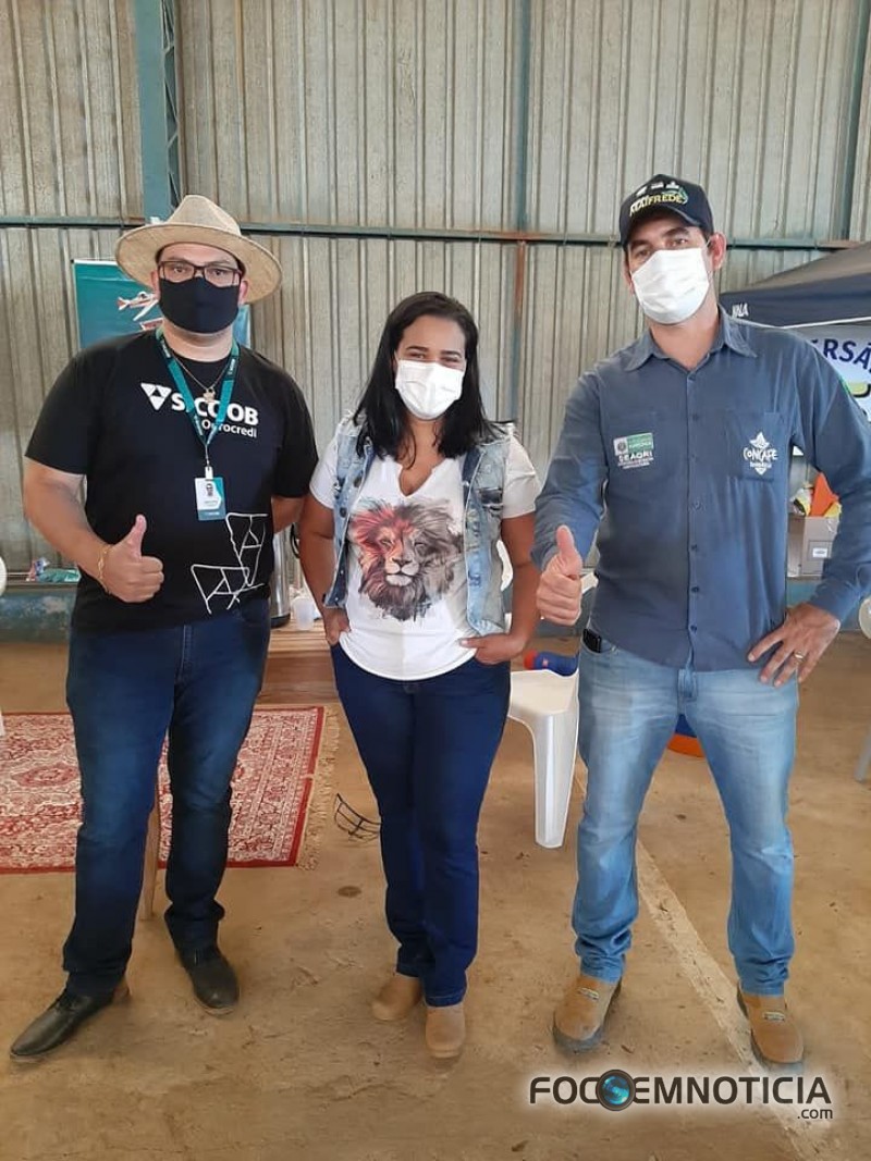 VEREADORA SIMONE MACEDO PARTICIPA DO LAN&Ccedil;AMENTO DO PROGRAMA "AGROLEITE" EM MACHADINHO DO OESTE