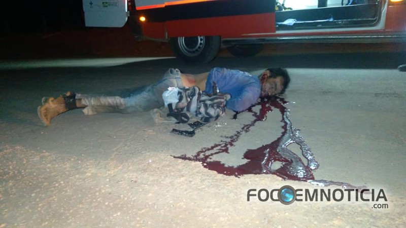 TRABALHADOR &Eacute; ATROPELADO E MORRE NA RO - 257 PR&Oacute;XIMO A ARIQUEMES, ATEN&Ccedil;&Atilde;O IMAGENS DE ALTO IMPACTO