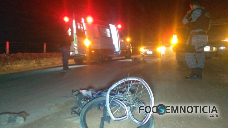 TRABALHADOR &Eacute; ATROPELADO E MORRE NA RO - 257 PR&Oacute;XIMO A ARIQUEMES, ATEN&Ccedil;&Atilde;O IMAGENS DE ALTO IMPACTO