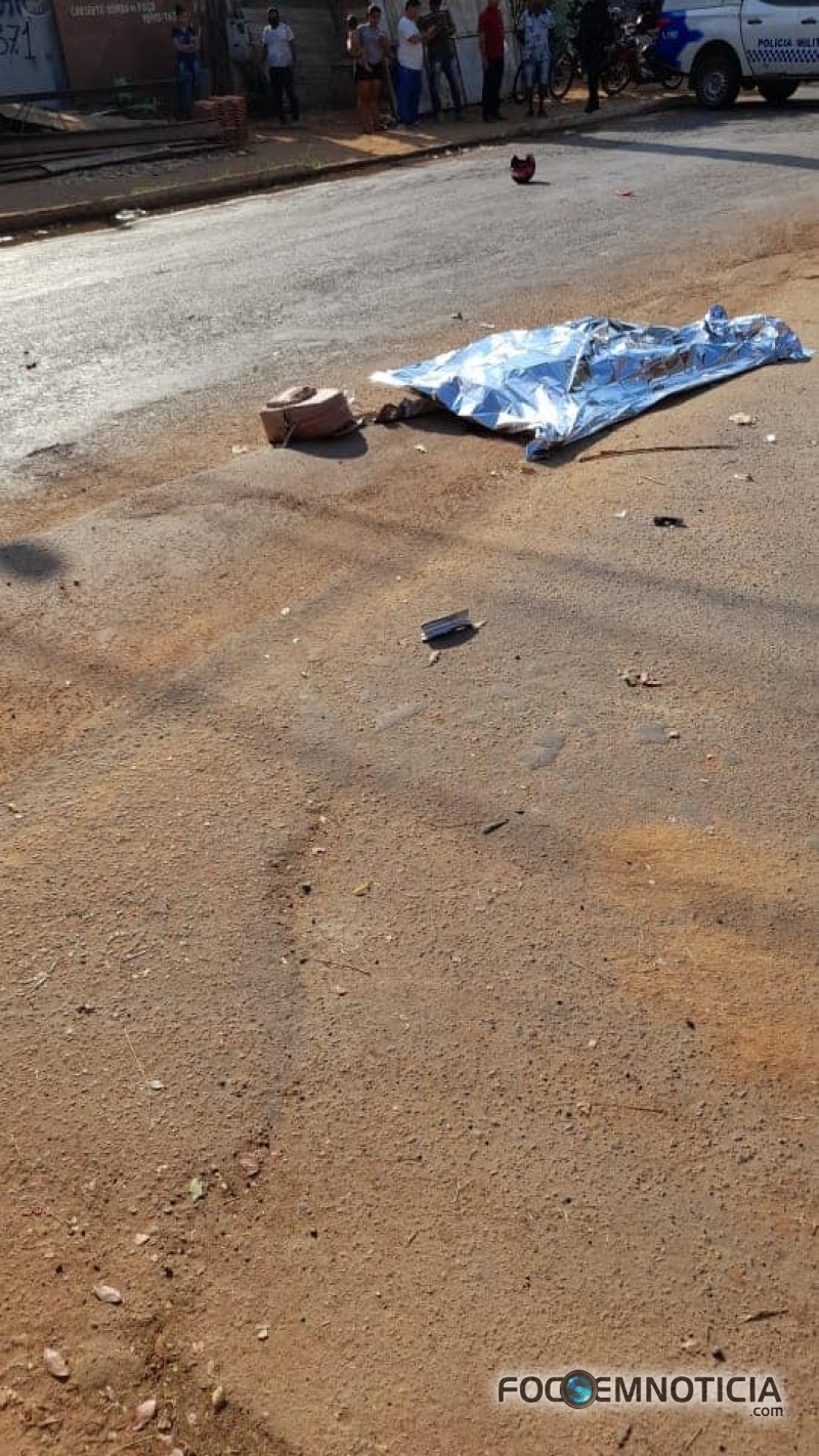 ACIDENTE ENVOLVENDO MOTO E CARRO NA PERIMETRAL LESTE EM ARIQUEMES TIRA A VIDA DE TIA E SOBRINHO
