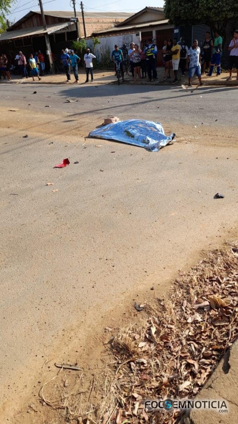 ACIDENTE ENVOLVENDO MOTO E CARRO NA PERIMETRAL LESTE EM ARIQUEMES TIRA A VIDA DE TIA E SOBRINHO