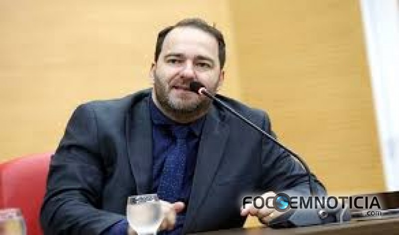 NOVA FUGA DE PRESOS EM ARIQUEMES, POLICIAL PENAL ESCLARECE E ALEX REDANO PEDE DEMISS&Atilde;O DE SECRET&Aacute;RIO