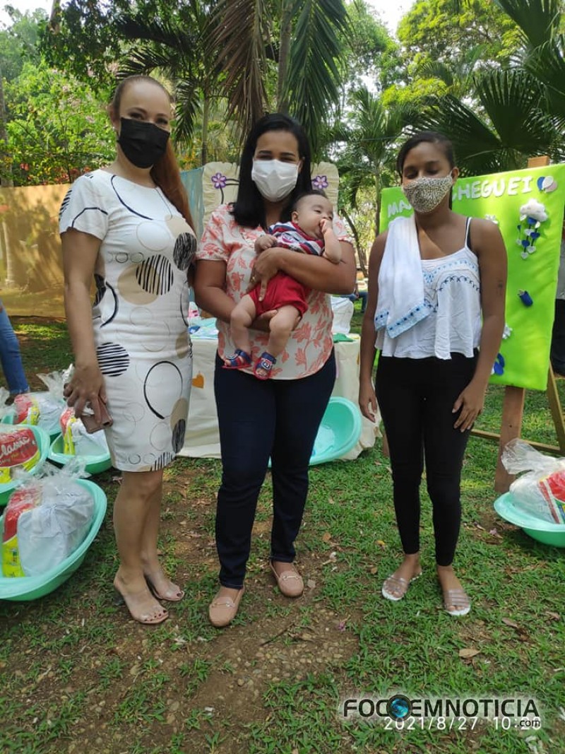 VEREADORA SIMONE MACEDO DESTACA IMPORT&Acirc;NCIA DE A&Ccedil;&Otilde;ES FEITAS PARA AJUDAR GR&Aacute;VIDAS E REC&Eacute;M - NASCIDOS