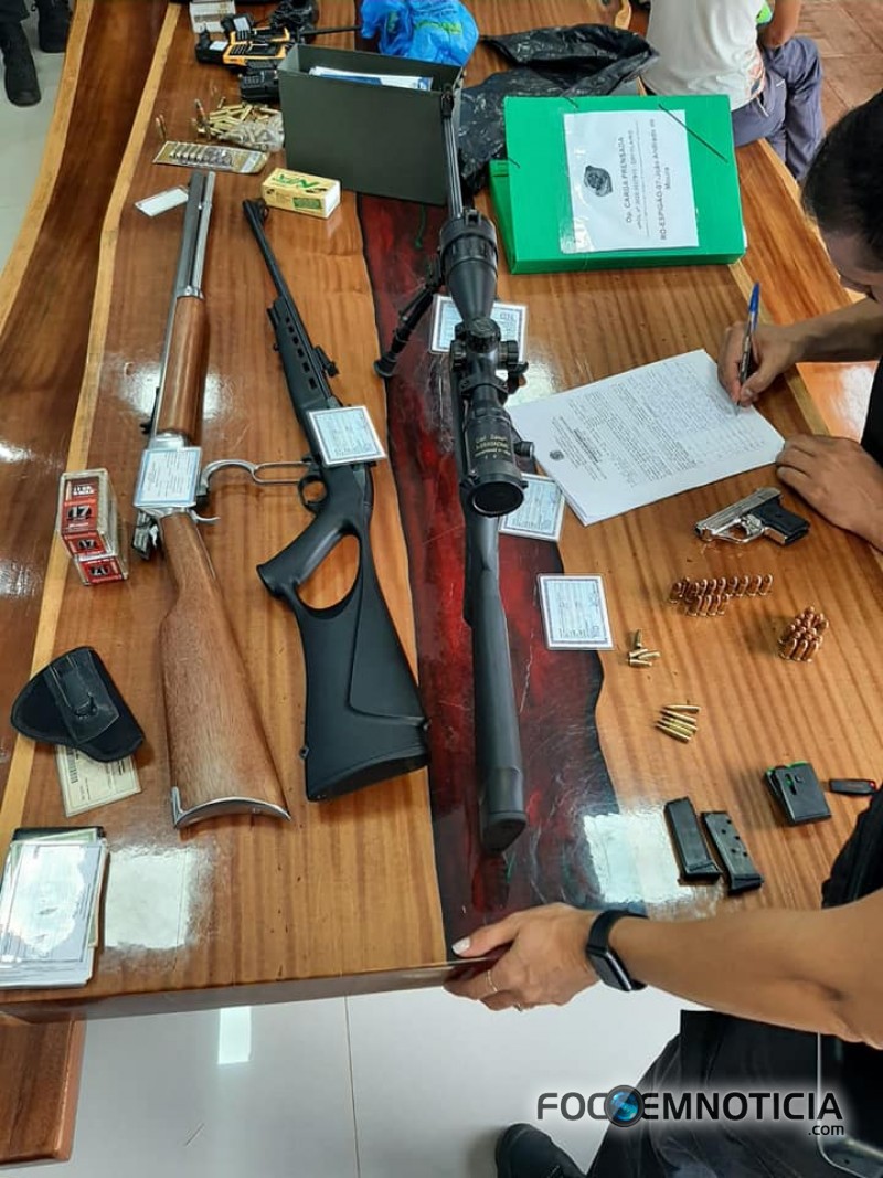 POL&Iacute;CIA FEDERAL DEFLAGRA OPERA&Ccedil;&Atilde;O EM 08 MUNIC&Iacute;PIOS DE ROND&Ocirc;NIA, EM ARIQUEMES 04 PRIS&Otilde;ES E 08 BUSCAS