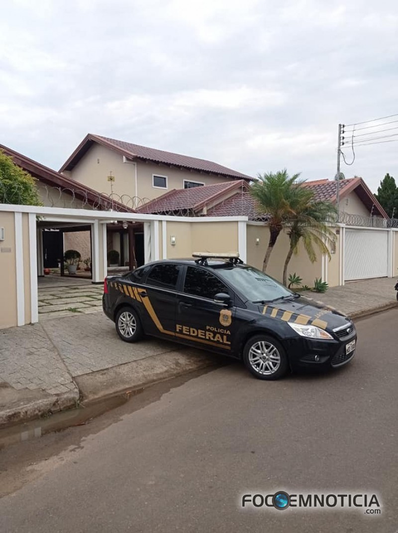POL&Iacute;CIA FEDERAL DEFLAGRA OPERA&Ccedil;&Atilde;O EM 08 MUNIC&Iacute;PIOS DE ROND&Ocirc;NIA, EM ARIQUEMES 04 PRIS&Otilde;ES E 08 BUSCAS