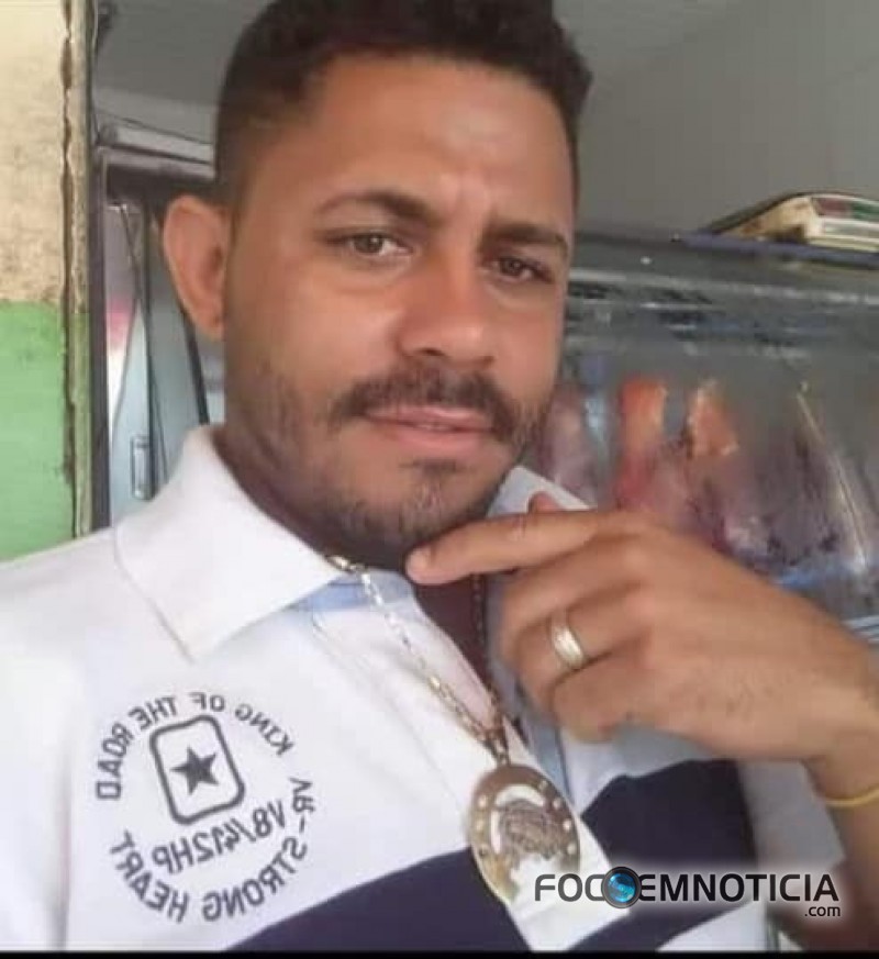 MULHER &Eacute; ASSASSINADA A GOLPES DE FACA NO SETOR - 04 EM ARIQUEMES, IMAGENS DE ALTO IMPACTO