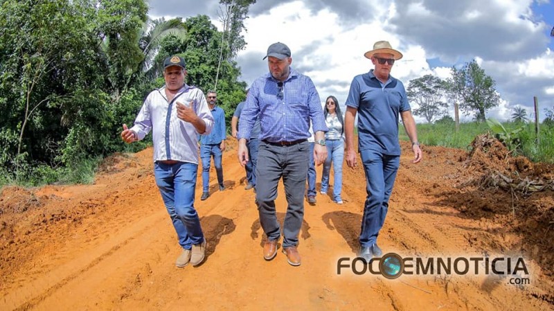 PRESIDENTE ALEX REDANO GARANTE 300 MIL REAIS PARA RECUPERA&Ccedil;&Atilde;O DA LC - 110 EM ALTO PARA&Iacute;SO