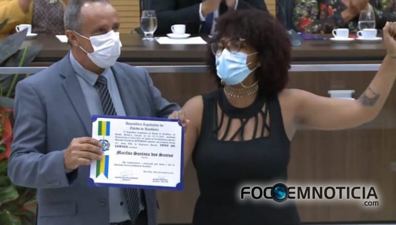 "NEGRA MARI" DE ARIQUEMES &Eacute; UMA DAS HOMENAGEADAS EM SESS&Atilde;O SOLENE NA ASSEMBLEIA LEGISLATIVA