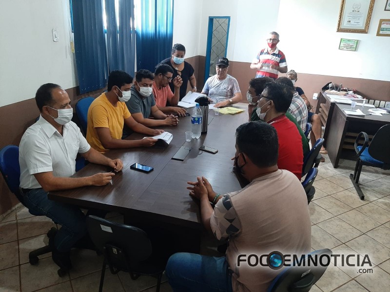 SA&Uacute;DE: VEREADOR ALEXANDRE MELO PEDE E DEPUTADO L&Eacute;O MORAES GARANTE 1 MILH&Atilde;O DE REAIS PARA SERVIDORES