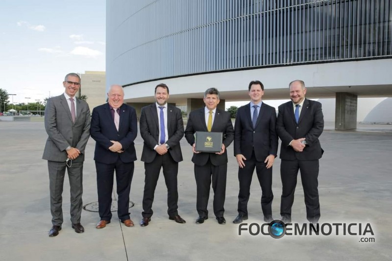 ALEX REDANO PARTICIPA DE REUNI&Atilde;O COM PRESIDENTE DO TSE E DEFINE COMBATE CONTRA "FAKE NEWS"