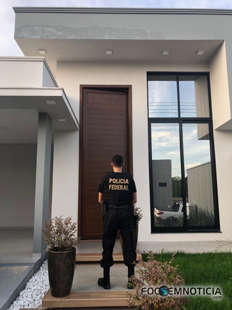 PF DEFLAGRA OPERA&Ccedil;&Atilde;O EM ARIQUEMES E GUAJAR&Aacute;, SERVIDOR, ADVOGADO E EMPRES&Aacute;RIOS S&Atilde;O ALVOS