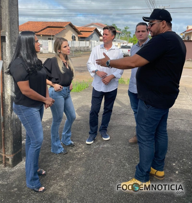 PARCERIA ENTRE PREFEITA CARLA E VEREADORA SIMONE LEVAM BENEF&Iacute;CIOS PARA COMUNIDADE EM ARIQUEMES