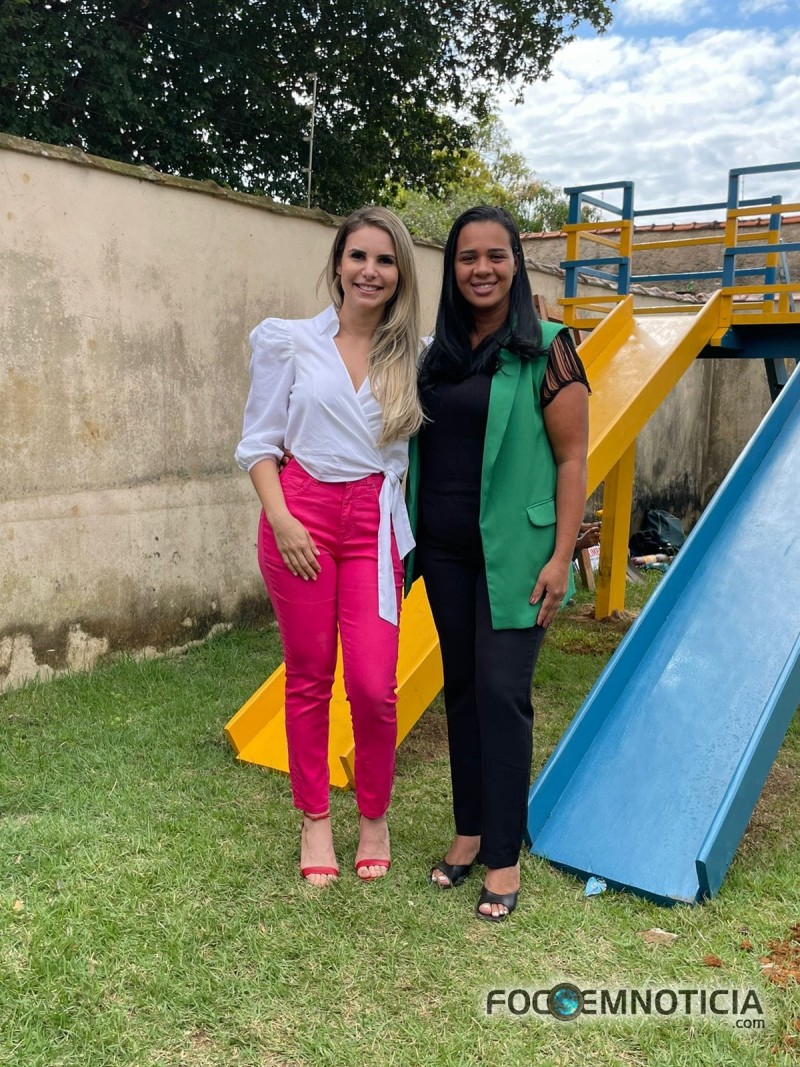 "CASA NOELI" RECEBE PARQUINHO, VEREADORA SIMONE DIZ QUE INSTITUI&Ccedil;&Atilde;O &Eacute; UM EXEMPLO EM ARIQUEMES