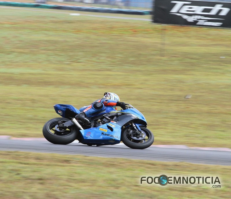 PILOTO DE MOTOVELOCIDADE DE ARIQUEMES &Eacute; 3&ordm; LUGAR NO CAMPEONATO BRASILEIRO, ETAPA DE GOI&Acirc;NIA