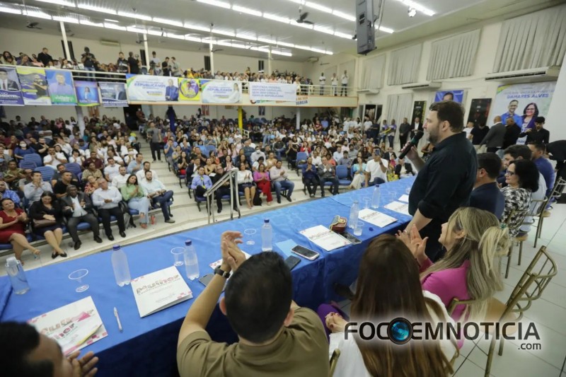 ENCONTRO DO REPUBLICANOS RE&Uacute;NE MAIS DE MIL PESSOAS, ALEX REDANO DIZ QUE PARTIDO EST&Aacute; PRONTO