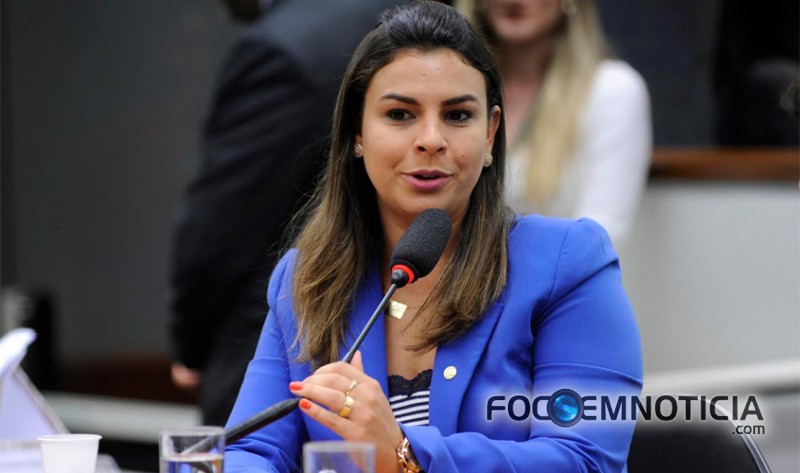 PESQUISA APONTA MARCOS ROCHA LIDERANDO CORRIDA PARA O GOVERNO E MARIANA CARVALHO PARA O SENADO